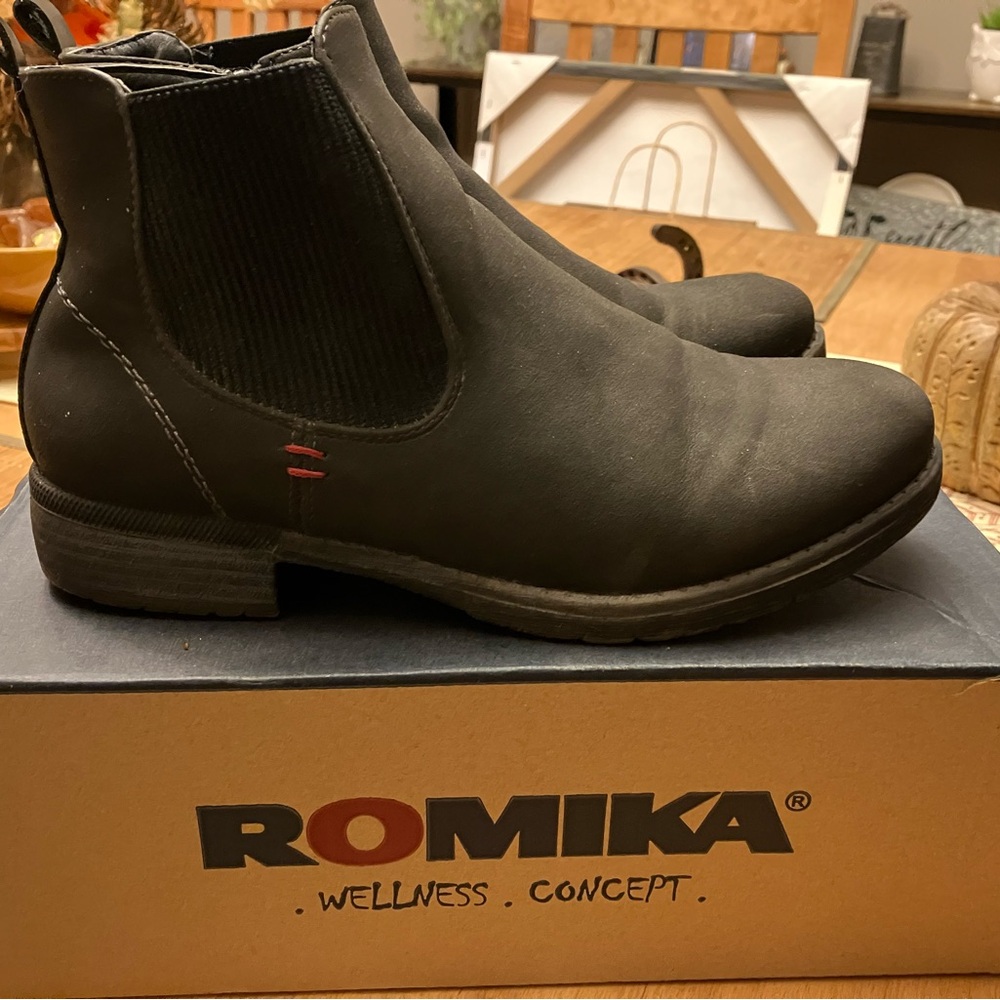 Be ready for fall weather with these Romika, size 7, black vegan suede boots!